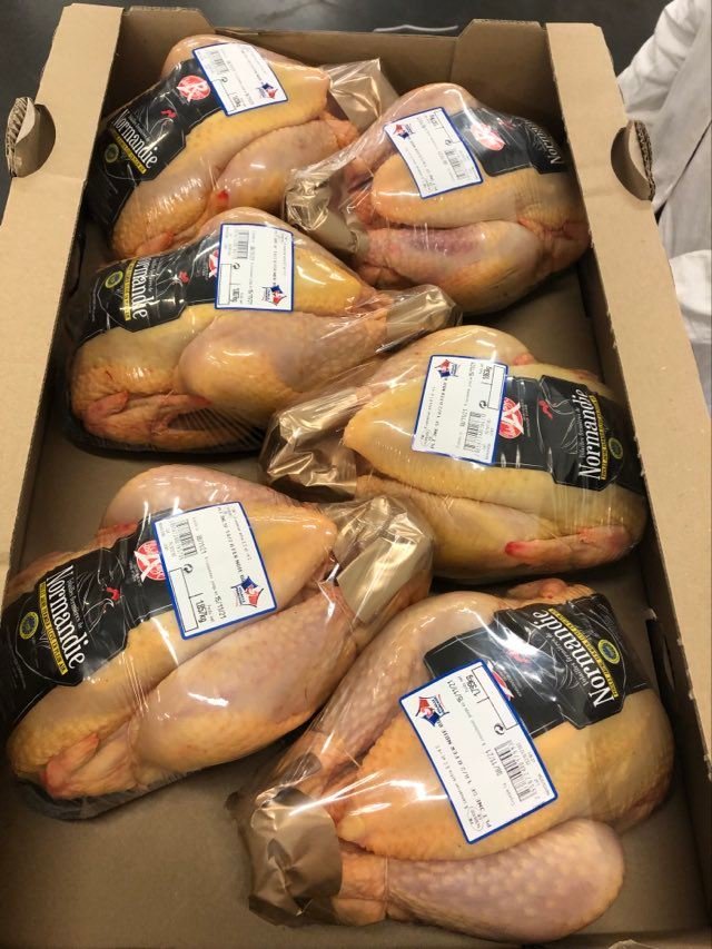 POULET FERMIER LR (GÀ NÔNG TRẠI ) ENVIRON 1.5KG FR
